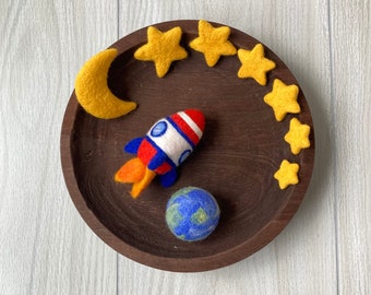 RTS! Newborn Felted space ship, Felted Earth, Felted moon and stars, Newborn photographs props, Felted Space set