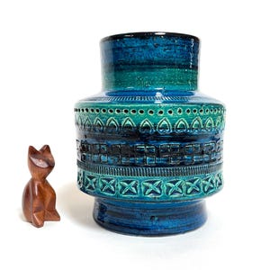 Blue vase by Bitossi Rimini blu by Aldo Londi Italy