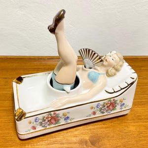 Naughty Nodder Ashtray as good as new - cocky Rosemarie - Gerold Porcelain 50s