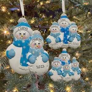Personalized Single Snow Mom or Dad Ornament Single Mother Single Father Family of 2 3 4 Custom Personalized Christmas Ornament Gift