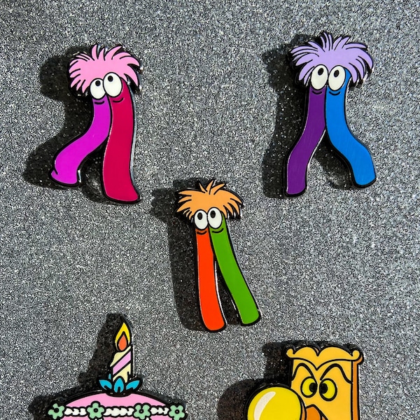 Mini Wonderland Pins Individuals