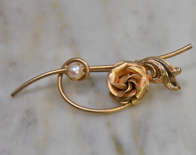 Vintage gold tone detailed blooming rose and pearl brooch pin - from a New England estate