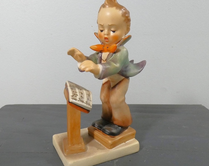 RARE TMK 2 Goebel Hummel "Band Leader" style retired in 1950 - in excellent well cared for condition from a New England estate