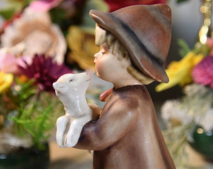 Rare 1950s 6 inch Goebel Hummel, "Shepherds Boy" Germany, full high bee stamp, EUC!  From a New England Estate