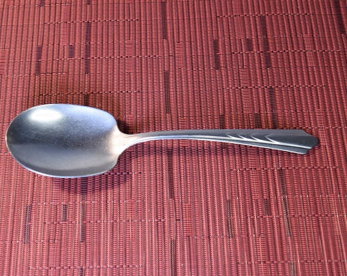 Vintage Ekco silver stainless solid smooth casserole serving spoon EKS7    - from a New England Estate