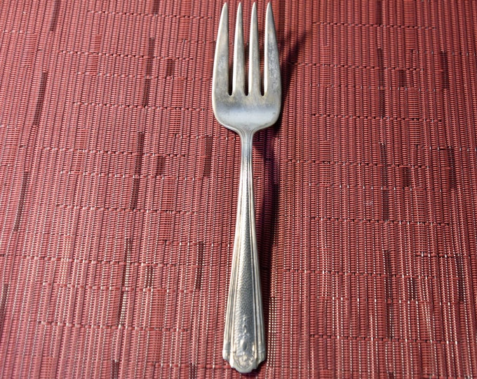 Vintage Elmo (Silverplate, 1931) serving fork, meat serving fork by Wallace Silver - from a New England Estate
