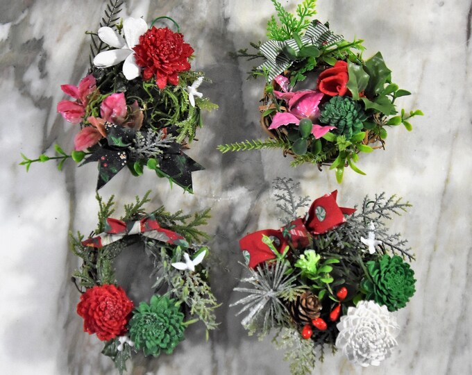 Unique Christmas/holiday 4" wreath, tree ornament made with Sola wood flowes and handmade fabric bows, price PER WREATH