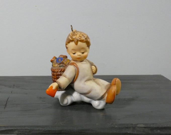 Adorable 1989 3 1/4 inch Goebel Hummel, "Love from Above" ornament boy holding heart Germany, Viel Glück stamped Goebel with Bee EUC