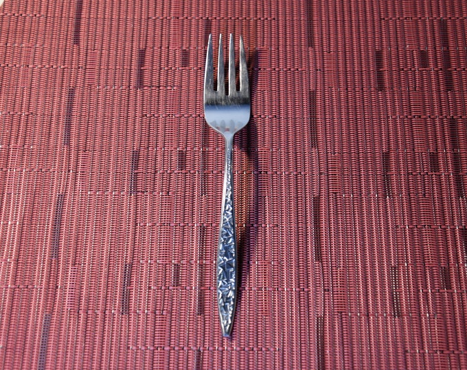 Vintage Ekco Eterna Stainless Silverware MCM "BALBOA" dinner fork - from a New England Estate