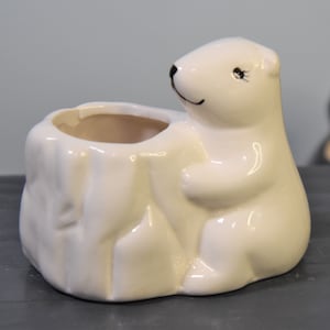 Cute polar bear succulent planter - no drainage holes - can be used as pencil holders, trinket holders or for small succulent pots