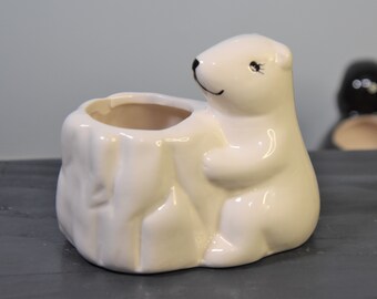 Cute polar bear succulent planter - no drainage holes - can be used as pencil holders, trinket holders or for small succulent pots