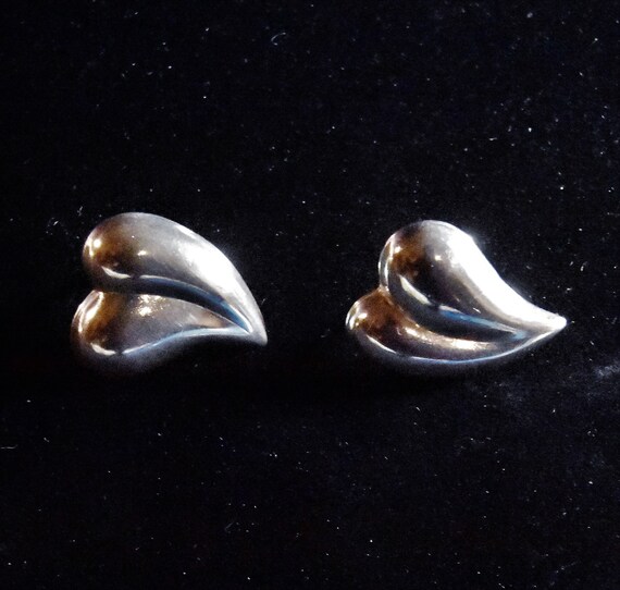 Vintage sterling silver elegant and sexy puffy he… - image 3