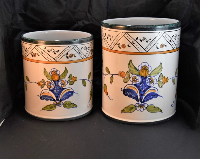 Beautiful unique pieces, vintage hand-painted Maiolica/Majolica open canisters dating back to the 1940-50s - from a New England estate