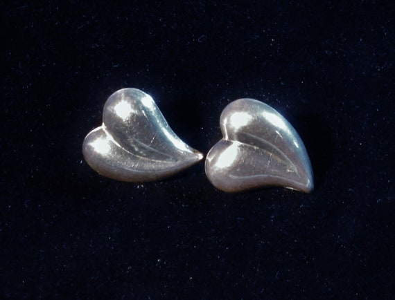 Vintage sterling silver elegant and sexy puffy he… - image 7