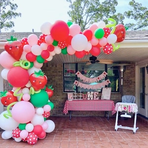 Strawberry Balloon Garland Strawberry Baby Shower Decor A Berry Sweet One 1st Birthday A Berry Sweet Baby Its A Girl Baby Shower Idea