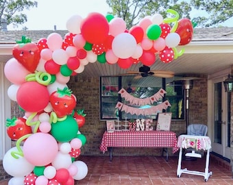 Strawberry Balloon Garland Strawberry Baby Shower Decor A Berry Sweet One 1st Birthday A Berry Sweet Baby Its A Girl Baby Shower Idea