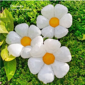 Set of TWO Giant Daisy Balloons | Balloon Garland Kit | Daisy Foil Mylar | Bohemian Daisy | Daisy Birthday | Daisy Baby Shower