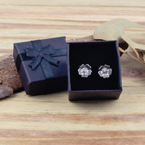 Forget-Me-Not Flower Stud Earrings, Nature Jewellery, GENUINELY HANDMADE, Unique Sustainable and Ethical Jewellery, Perfect Gift