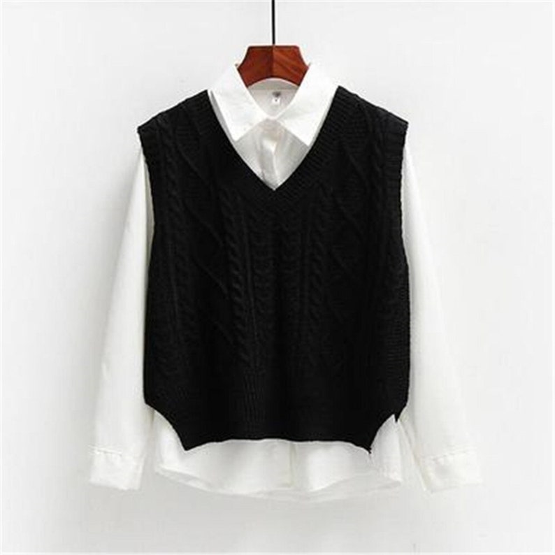 2020 Vest Women Solid Short Loose Trendy Korean Style Sleeveless Knitted V-Neck All-match Female Coats Simple Leisure Outwear