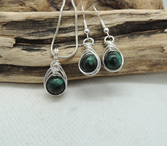 African Green Emerald Pendant and Earrings, Handwoven into Silver Plated Wire.