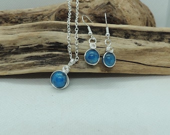 Apatite Pendant and Earrings - Handwoven in Silver Plated Wire