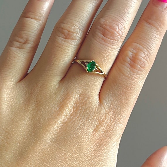 Vintage 14k Gold Emerald and Diamond Ring, Vintag… - image 4