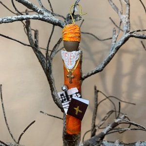 Houten poppenornament Servant of God Sr Thea Bowman
