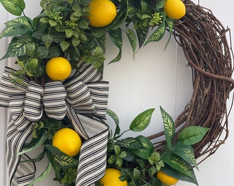 Summer Lemon Wreath