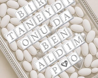 Romantic Chocolate Stickers: Silver Turkish Wedding Favor (35x35mm Square Chocolates)