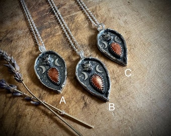 Sunstone fox pendants  Sterling silver with sunstone. Hallmarked.   Chain length is 20inch