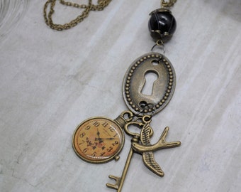 Victorian necklace, ladies, keyhole, key, watch