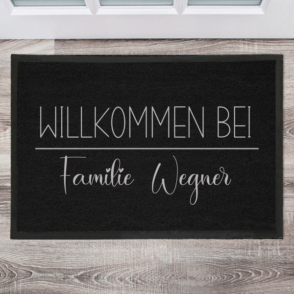 Willkommen bei Familie mit Name Fußmatte, Schmutzfangmatte, Fußmatte personalisiert, Türmatte, Personalisierte Fußmatte, Geschenk zum Einzug