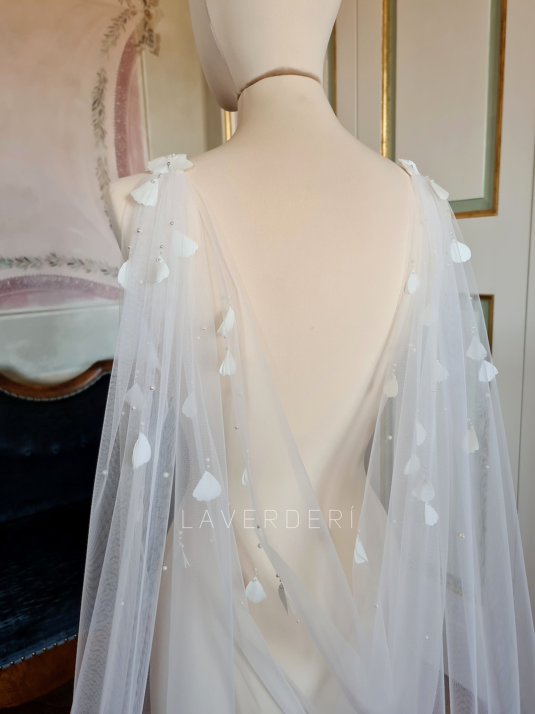 Bridal Cape Veil With 3D Flowers Long Wedding Cape Veil With Custom bridal-cape-veil-with-3d-flowers-long-wedding-cape-veil-with-custom