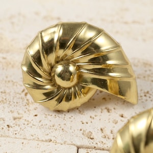 Brass Conch Cabinet handle knob, Gold brass animals Drawer handle knob, kids drawer knobs, Wardrobe handle pull knob, Furniture Hardware