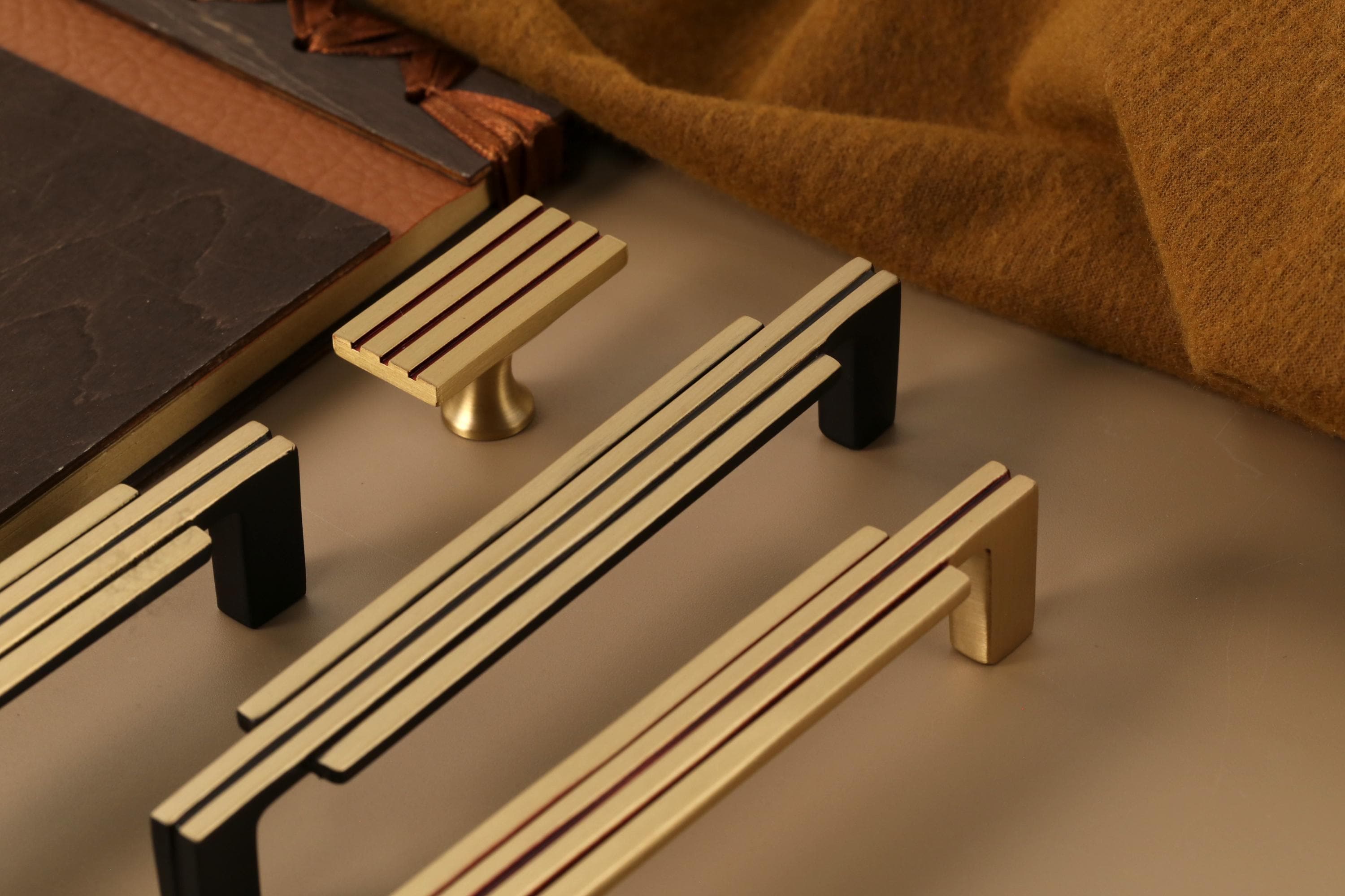 Gold geometrische Schublade zieht Knöpfe Dekorative Kabinett Knäufe, Goldmessing Schrankgriffe, moderne Möbelbeschläge