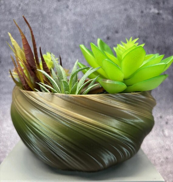 Small Shallow Twisted Planter for Succulents or Cati (woodland Camo Color)  - 6" Diameter by 3" Tall; Modern Planter; USA Store - Etsy