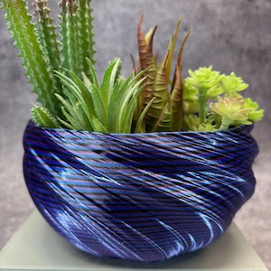 Small Shallow Twisted Planter for Succulents or Cati (Blue, Black and Purple color) - 6" Diameter by 3" Tall; Modern Planter; USA Store