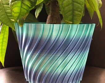 5.875 Diameter by 4.25 Tall Medium Flower Pot for Plants of all kinds 5.875 Diameter by 4.25 Tall Medium Flower Pot for Plants of all kinds