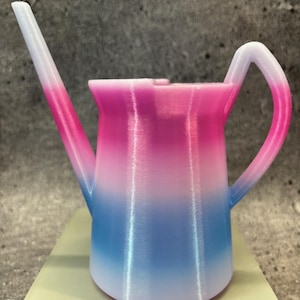 Annaffiatoio piccolo con tappo antigoccia per piante grasse, cactus, erbe aromatiche o qualsiasi altra pianta (colore rosa/blu/bianco) - 18x18 cm