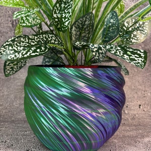 Large Twisted Flowerpot for Plants of all kinds (Dual Purple and Green Silk color) - 8" Diameter by 6" Tall