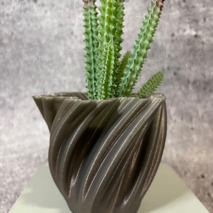 Unik kruka - Liten blomkruka för växter av alla slag (ljuslila med gyllene gnistrar) - 10 cm diameter och 8,5 cm höjd; USA-butik