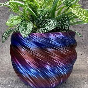 Extra Großer Twisted Blumentopf für Pflanzen aller Art (Blau, Rot, Lila Starlight Farbe) - 25,5 cm Durchmesser mal 20 cm hoch