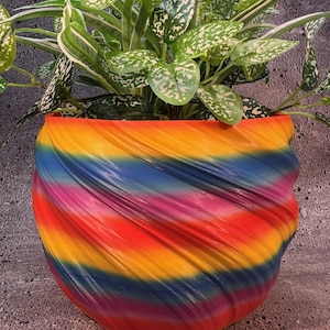 Extra Large Twisted Flowerpot for Plants of all kinds - 10&quot; Diameter by 7.75&quot; Tall; Colorful Planter; Modern Planter; USA Store