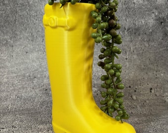 Medium Right Boot Planter for Plants of all kinds (Yellow color) - 8" Tall