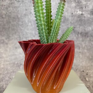 Unik kruka - Liten blomkruka för växter av alla slag - 10 cm i diameter och 8,5 cm hög Färgglad kruka Modern kruka; USA-butik