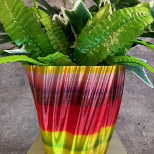 Unique Planter-Medium Flowerpot for Plants of all kinds (Multi color)- 6" Diameter by 5.25" Tall; Colorful Planter; Modern Planter