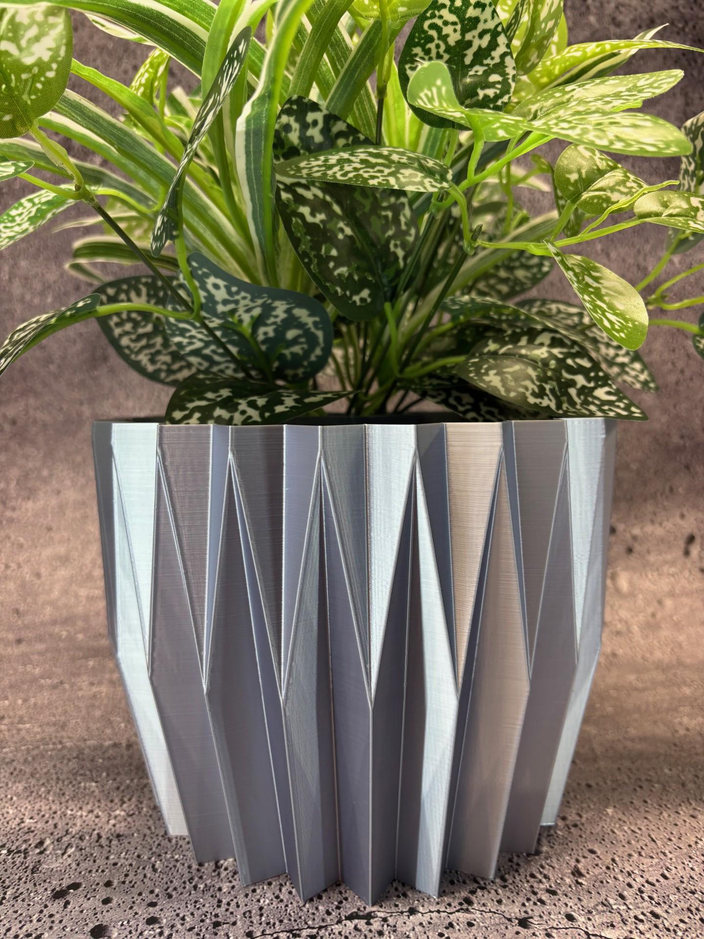 ユニークなプランター - あらゆる種類の植物用の大型植木鉢 (シルバー