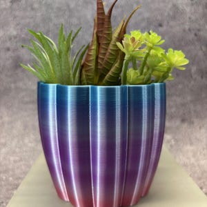 Unique Planter-Small Flowerpot for Plants of all kinds (Multi color) - 4" Diameter by 3.5" Tall