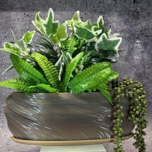 Maceta única - Maceta ovalada para alféizar de ventana con bandeja para plantas de todo tipo (color tonos tierra) - 35 cm de largo x 10 cm de ancho x 12,7 cm de alto; Tienda de EE. UU.