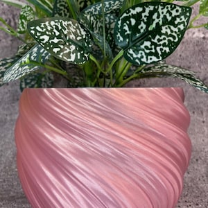 Großer gedrehter Blumentopf für Pflanzen aller Art (Perlen-Rosengoldfarbe) - 8 "Durchmesser mal 15 cm hoher bunter Übertopf-moderner Übertopf; USA Shop